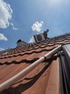 montaž klime na krov